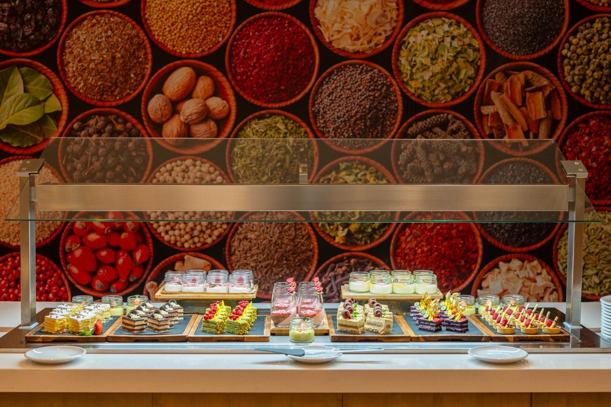 Ξενοδοχείο Four Points By Sheraton 4*